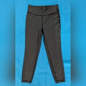 New GAP Fit Dark Gray Womens Leggings Size XS Measurements In The Pictures
